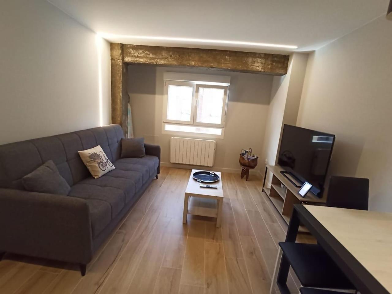 Apartamento Estacion De Tren Autobus Vut5240As 기욘 외부 사진